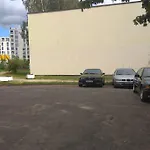 Slucko Central Studio Apartment Near River